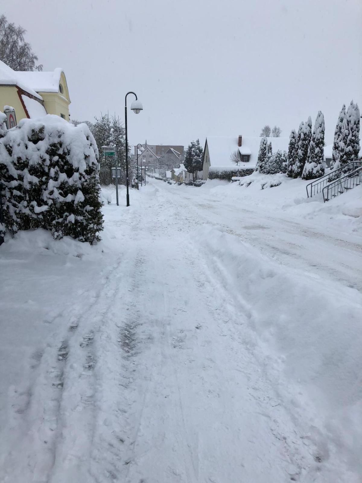 Ferienhaus An Der Brunnenaue 4 Sterne, E-Ladestation Am Haus, Wlan, Netflix, Garten サガルト エクステリア 写真